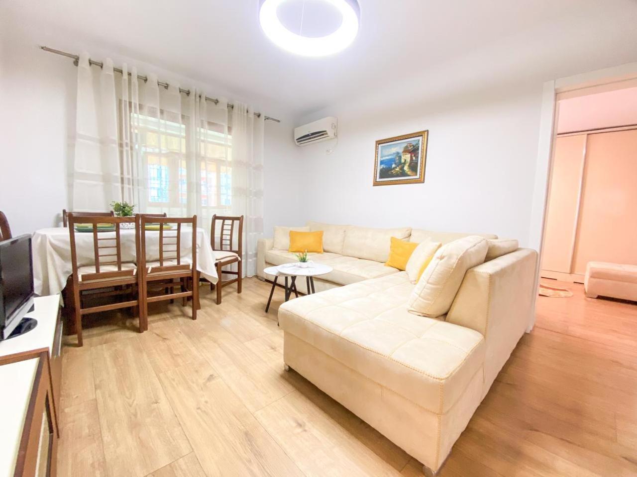 Block Inn Apartments Тирана Экстерьер фото